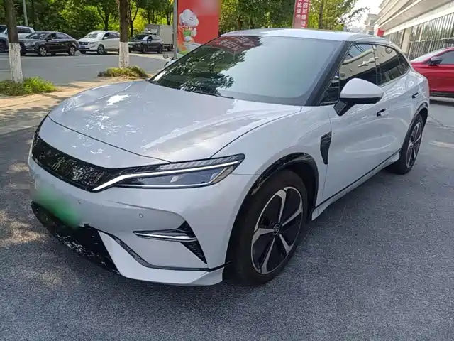 2024 BYD Song EV
