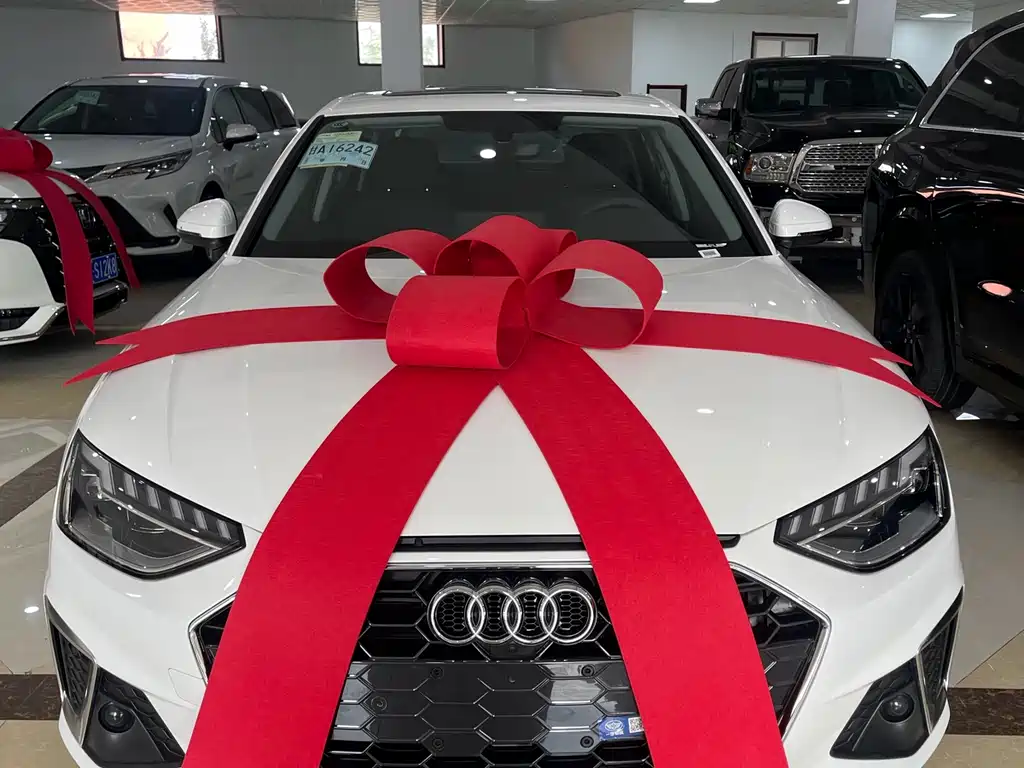 Audi A4L 2023 40 TFSI Fashion