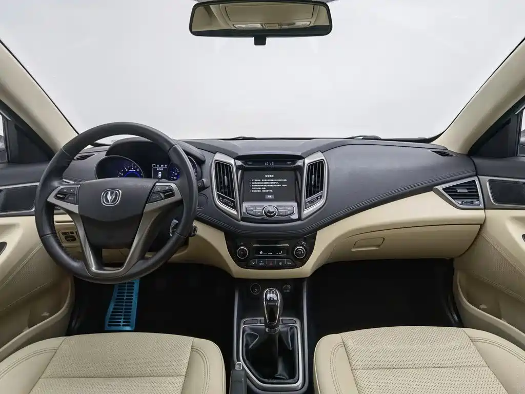Changan Eado — миниатюра 5