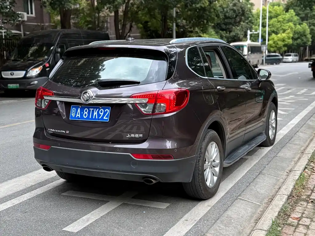 Buick Envision Plus — миниатюра 10