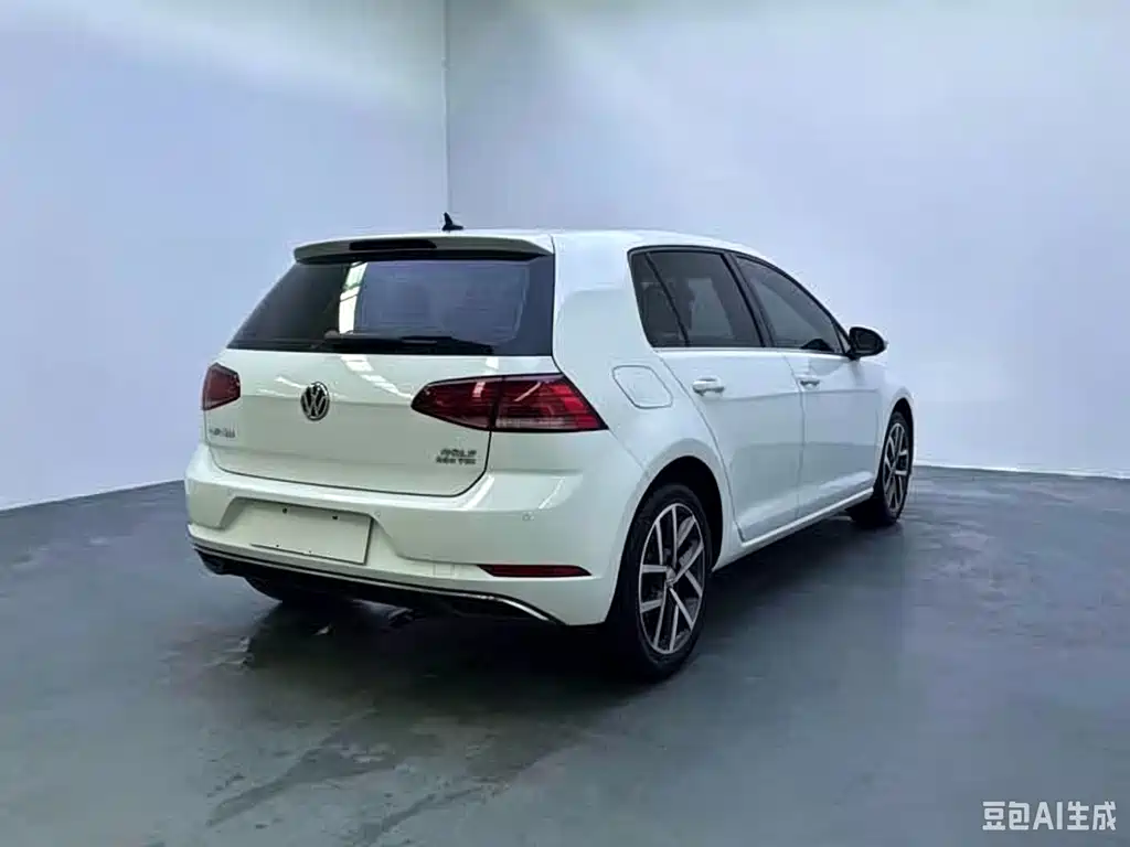 Volkswagen Golf — миниатюра 5