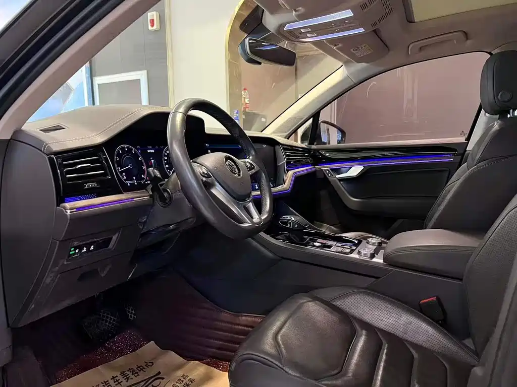 Volkswagen Touareg 2020 2.0TSI VI