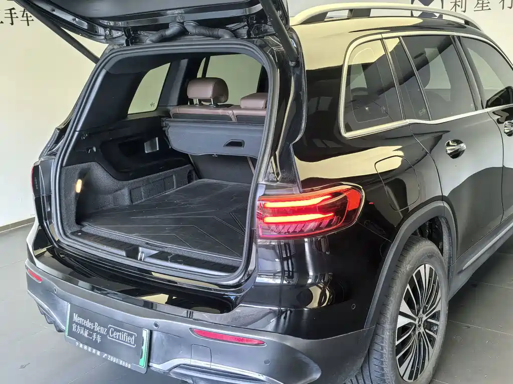 Mercedes-Benz EQB — миниатюра 8