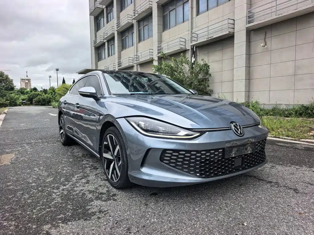 Volkswagen Lamando — миниатюра 2