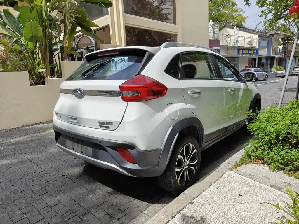 Chery New Energy Tiggo 3xe — миниатюра 5