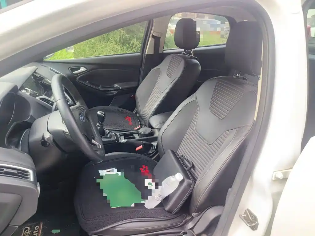 Ford Focus — миниатюра 11