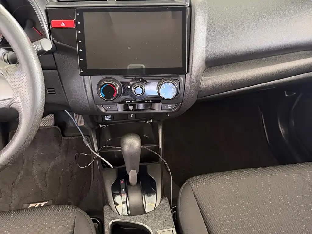 Honda Fit — миниатюра 19