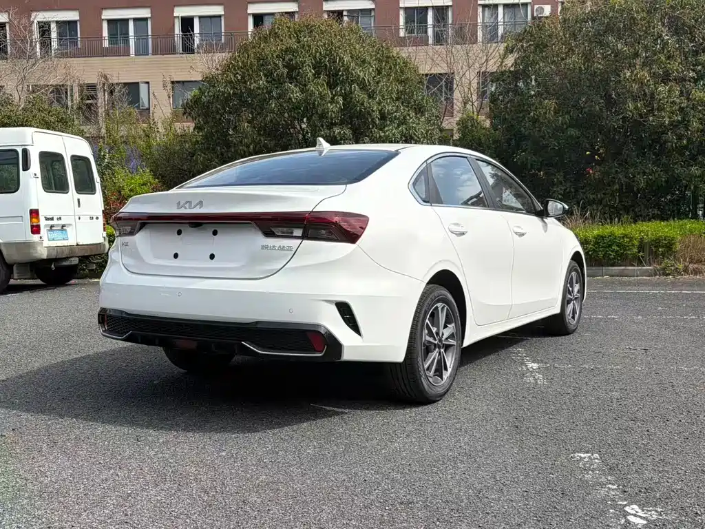Kia K3 — миниатюра 9