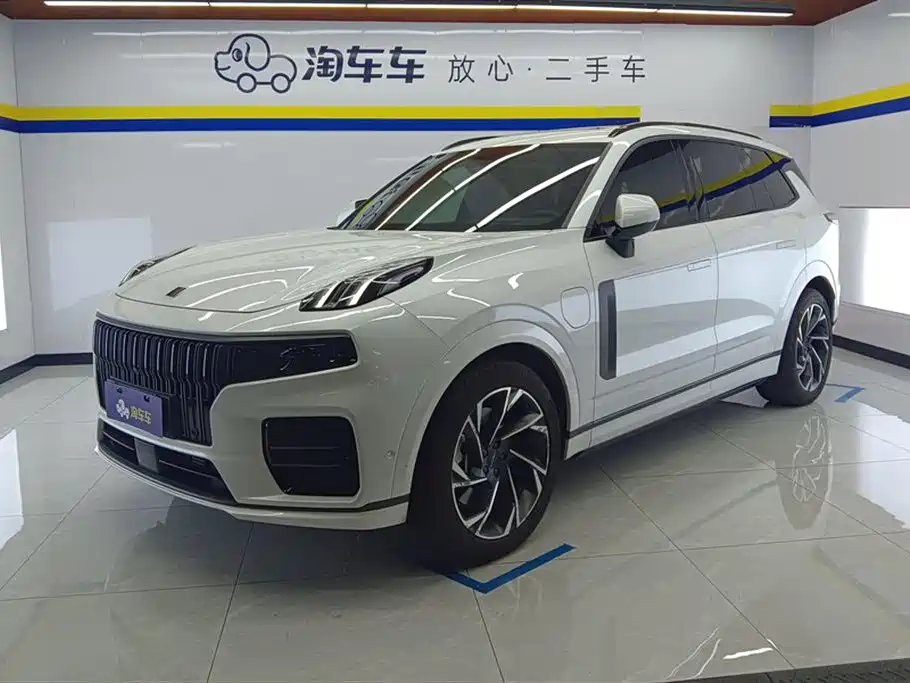 Lynk & Co 09 EM-P 2023