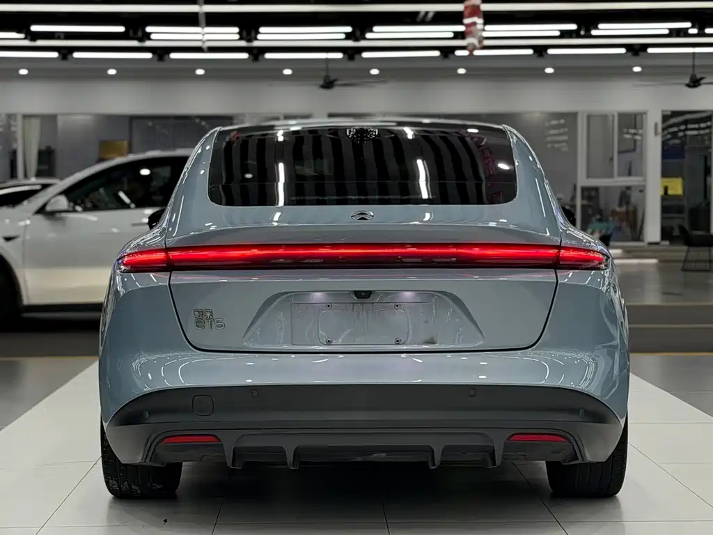 NIO ET5 — миниатюра 5