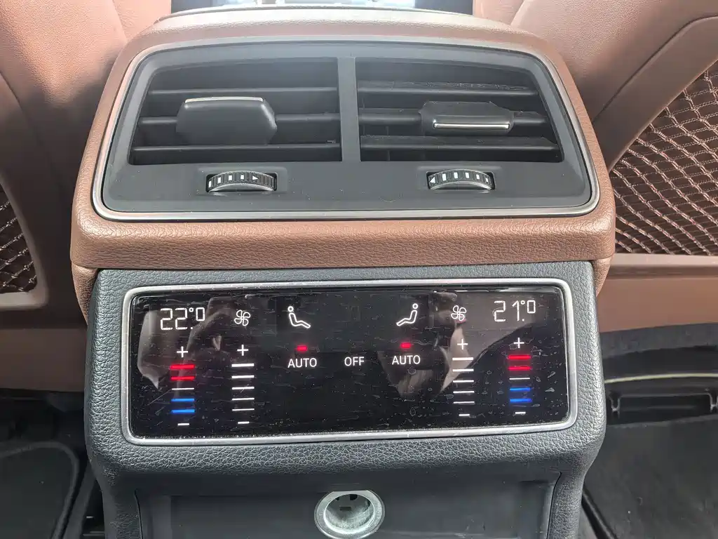 Audi A6L — миниатюра 16