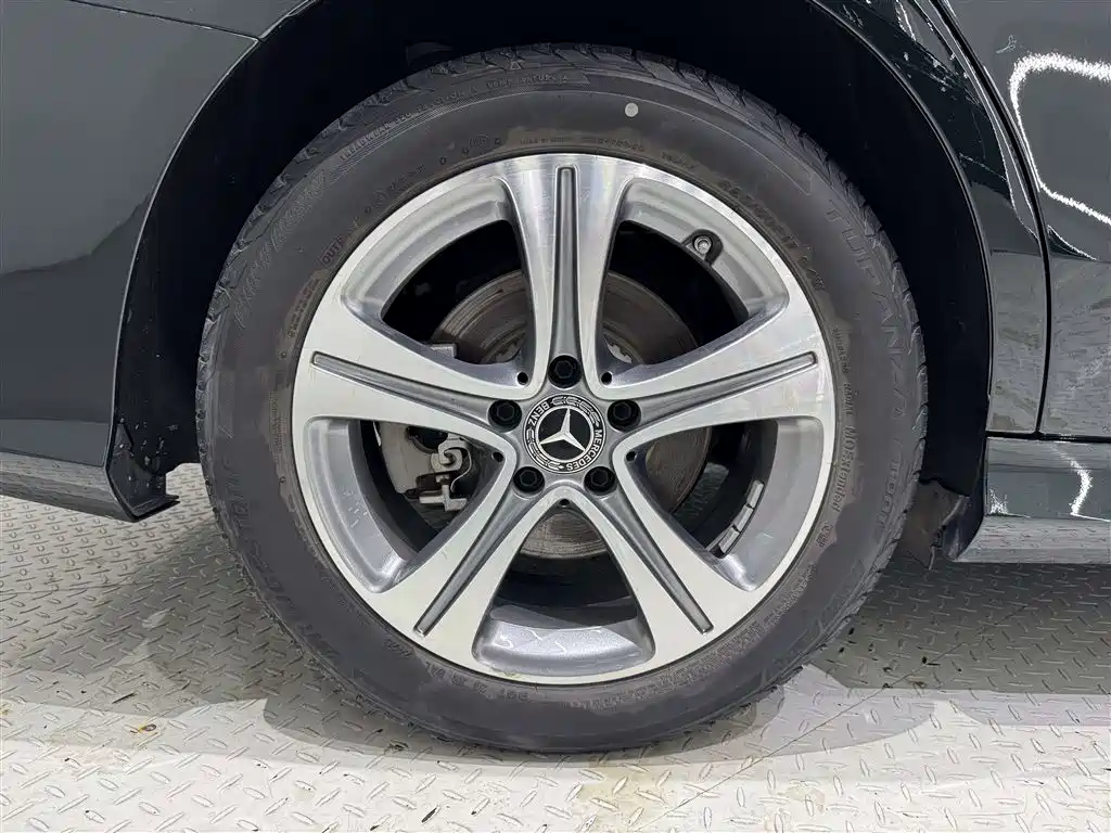 Mercedes-Benz C-Class — миниатюра 24