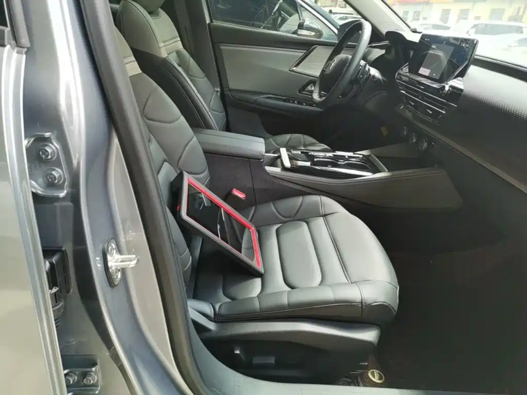 Citroen C5 X — миниатюра 25