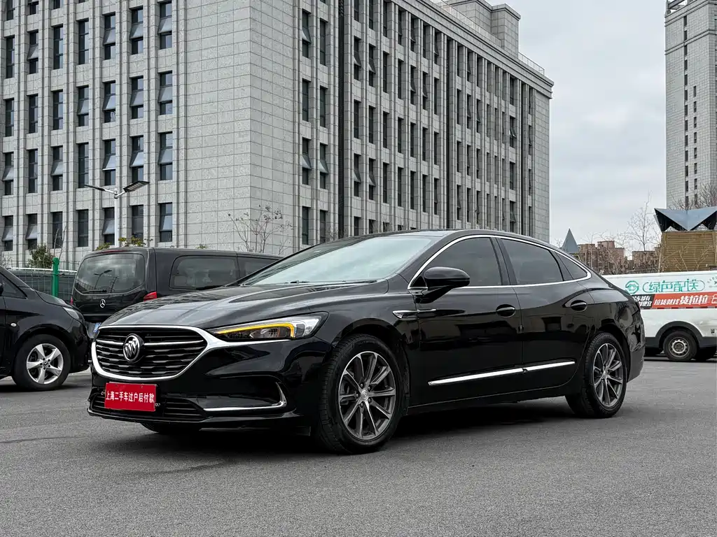 Buick LaCrosse 2021 652T Luxury