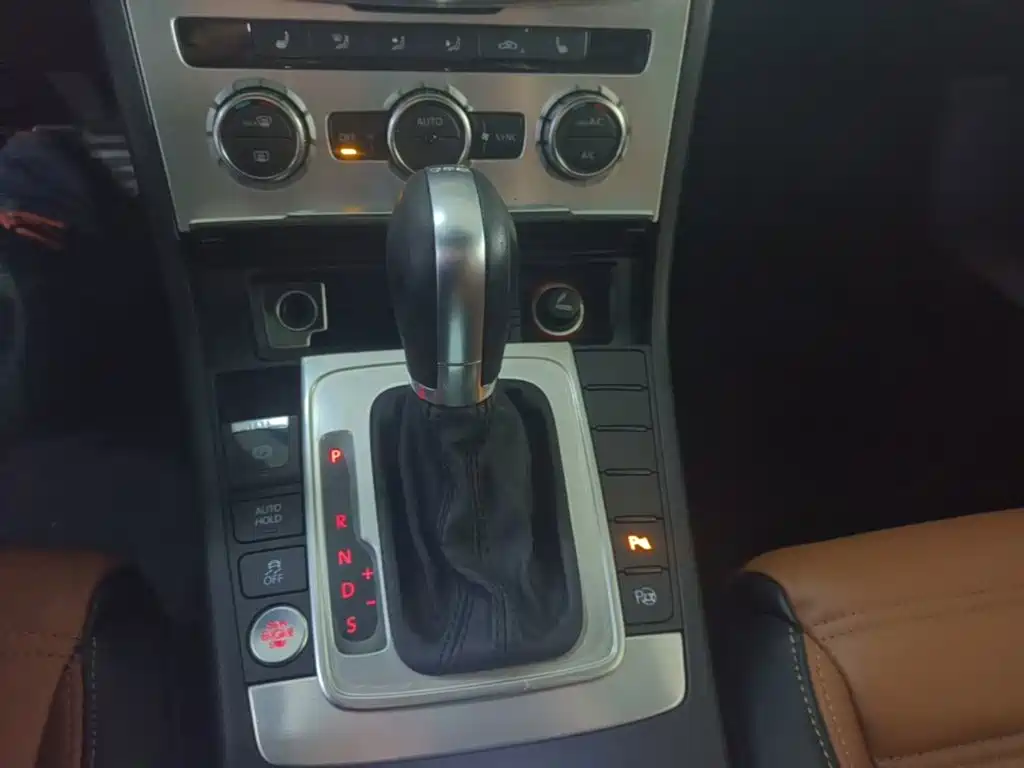 Volkswagen CC — миниатюра 14