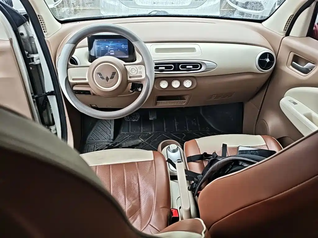 Wuling Mini EV MINIEV 2025