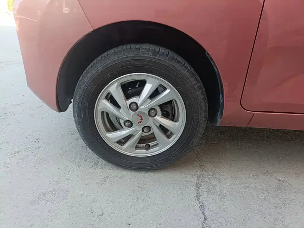 Wuling MINIEV — миниатюра 23