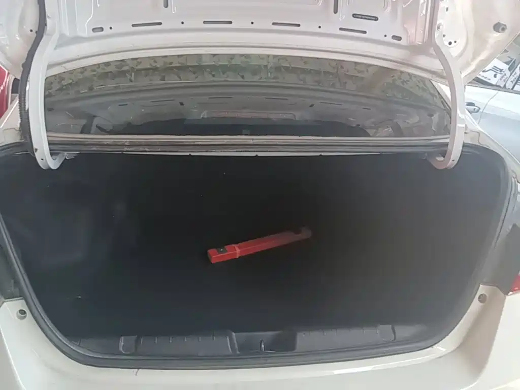 Chery Arrizo 5 — миниатюра 19