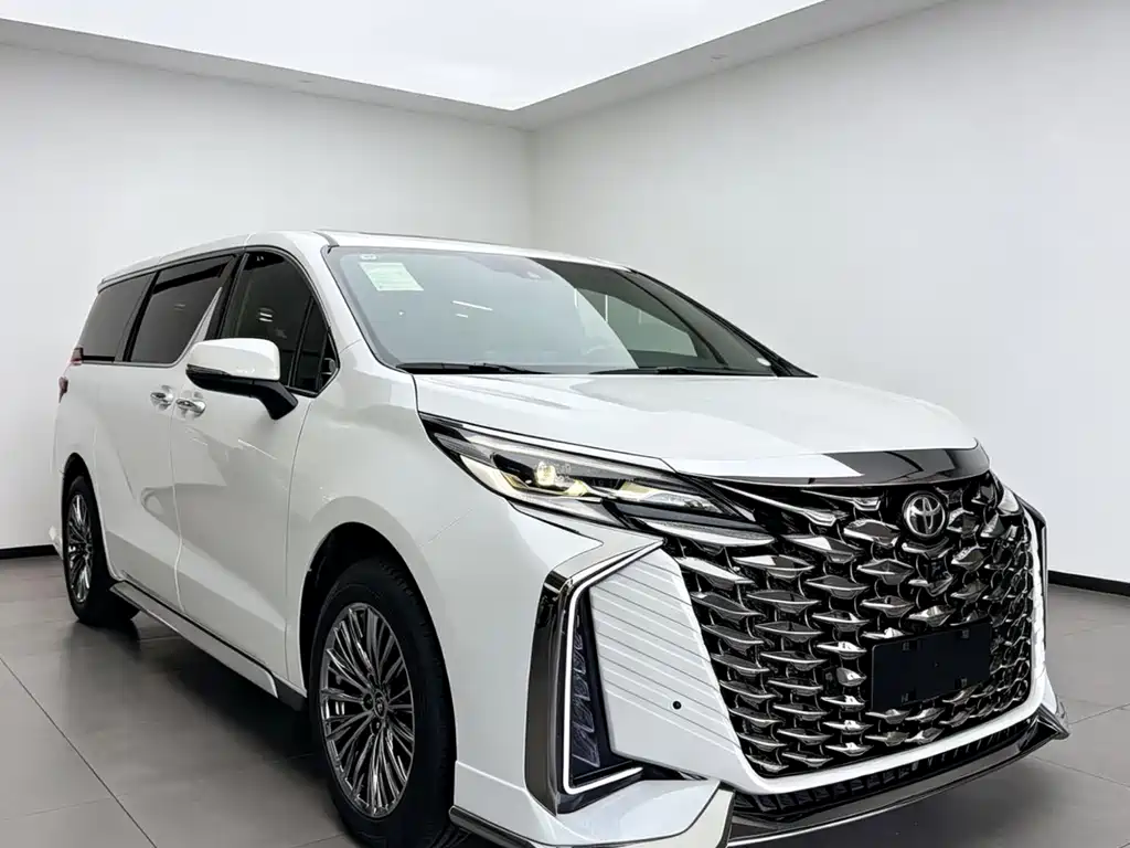 Toyota Granvia 2026 2.5L Comfort