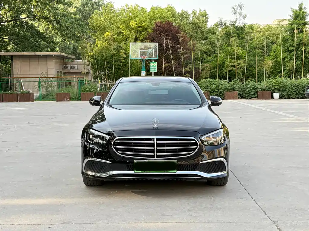 Mercedes-Benz E-Class E 2022 E 350 e L