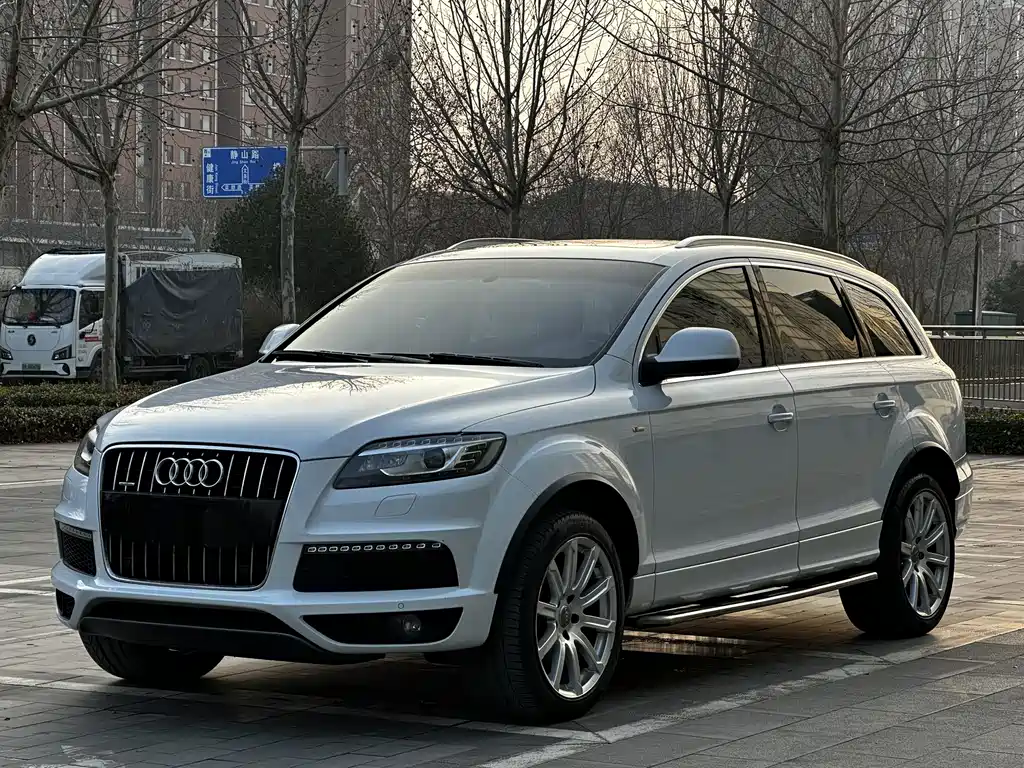 Audi Q7 2013