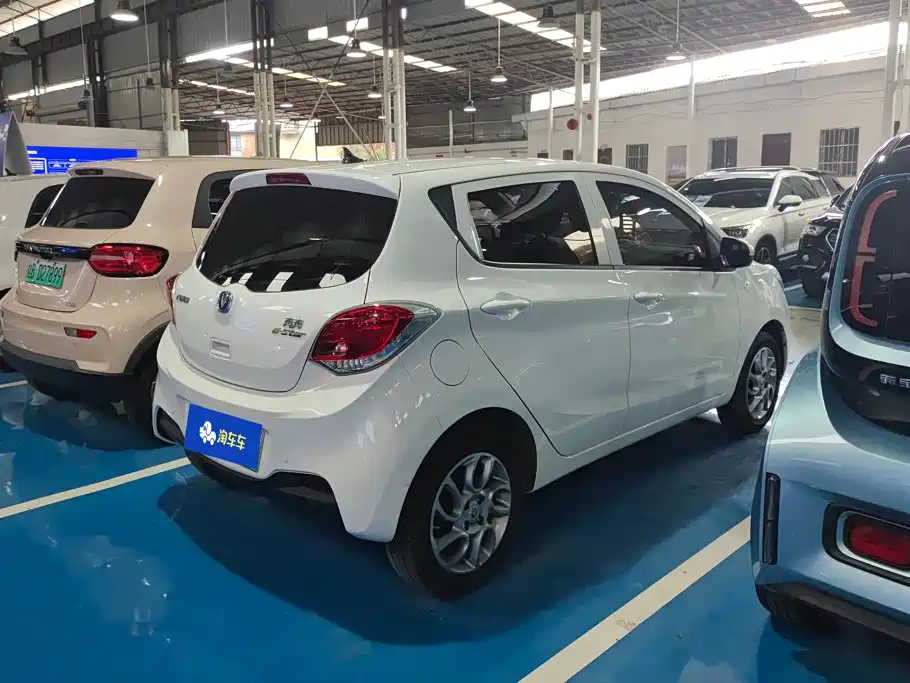 Changan E-Star 2021 (31.86kWh)