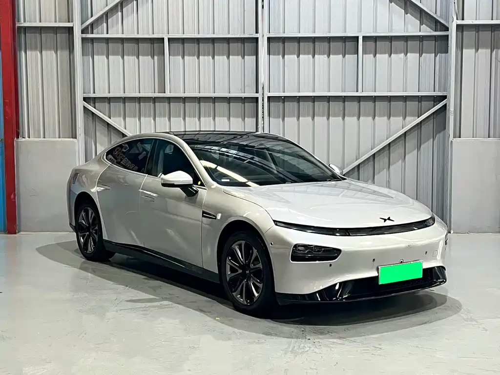 XPeng P7 — миниатюра 3