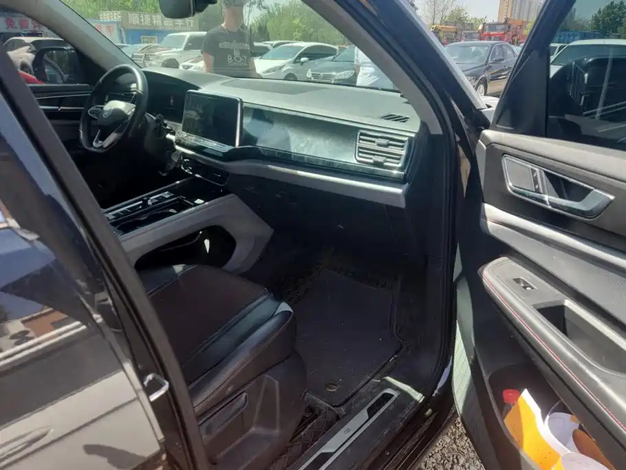 Volkswagen Teramont — миниатюра 8