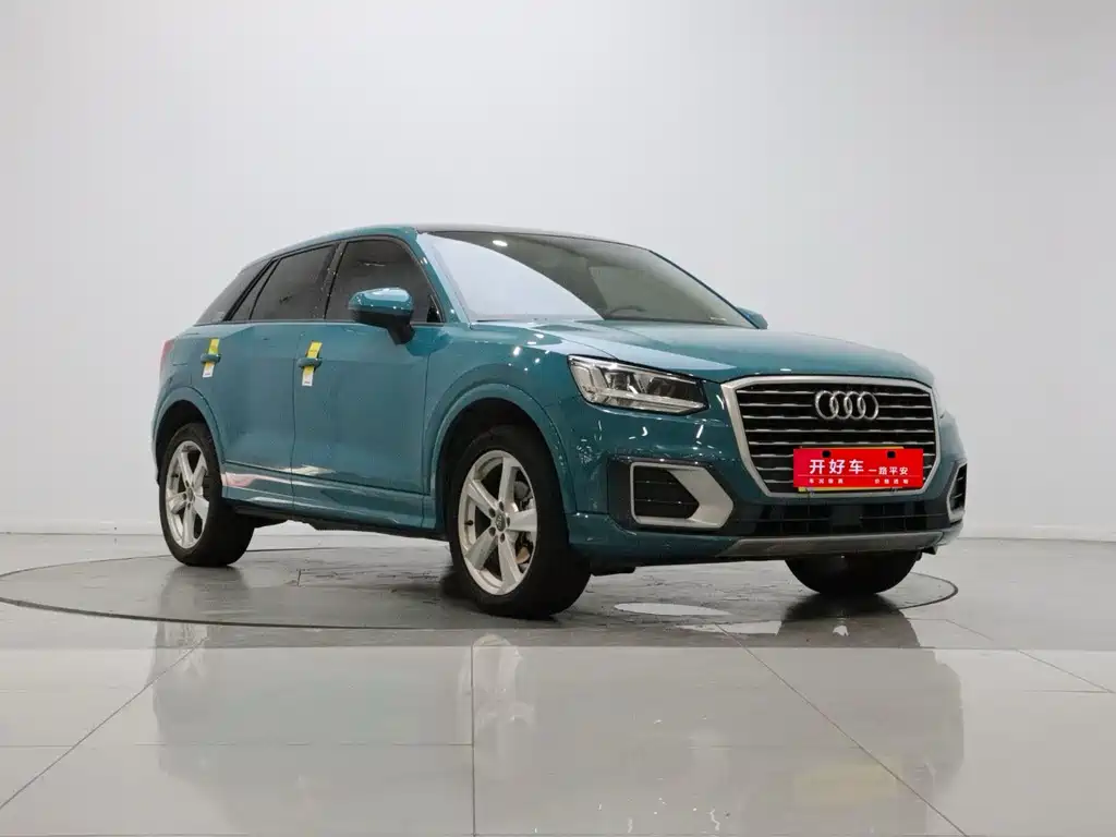 Audi Q2L — миниатюра 3