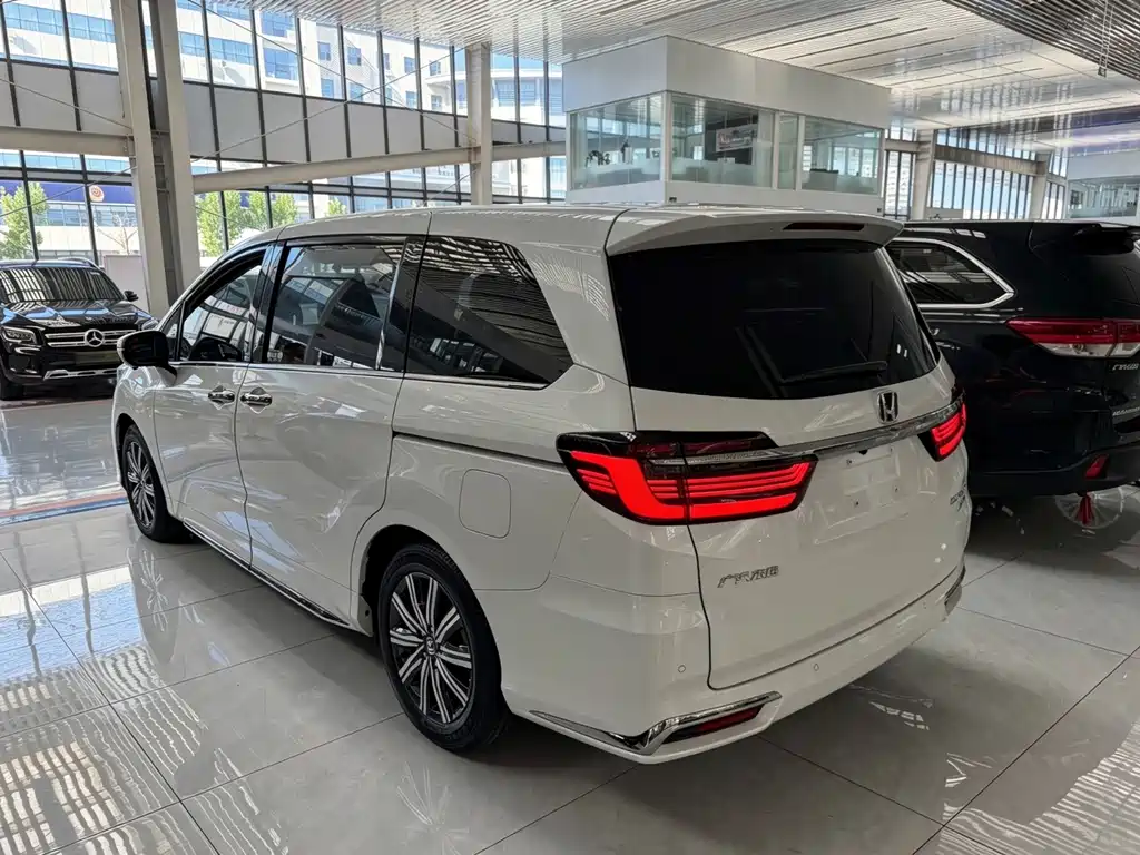 Honda Odyssey — миниатюра 13