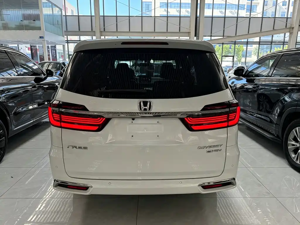 Honda Odyssey — миниатюра 14