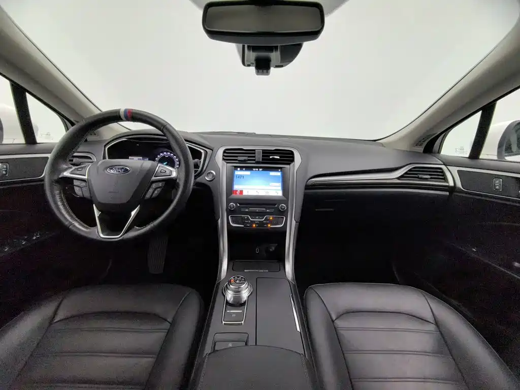 Ford Mondeo — миниатюра 5
