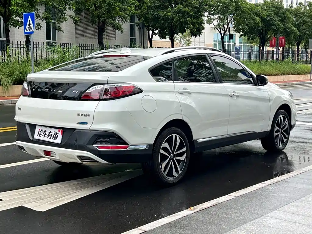 Venucia T90 — миниатюра 2