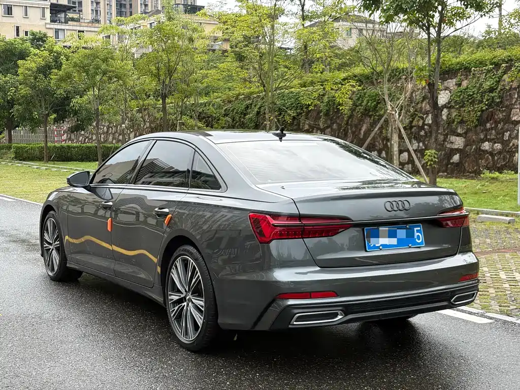 Audi A6L — миниатюра 7