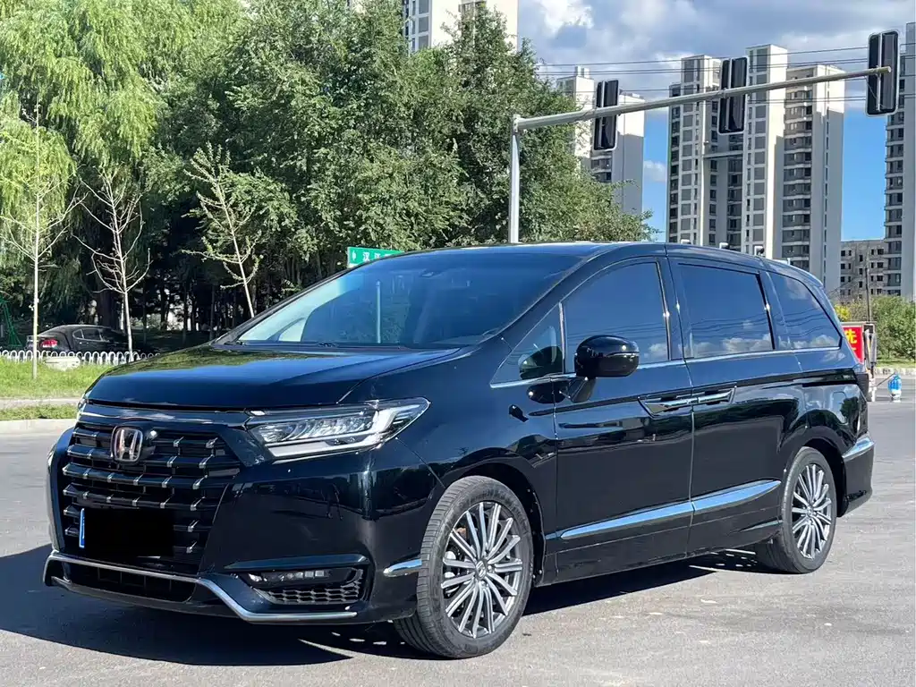 Honda Elysion — миниатюра 3