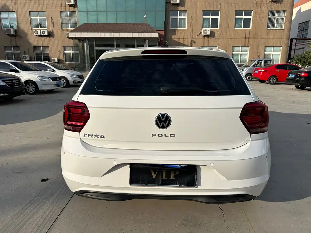 Volkswagen Polo — миниатюра 7