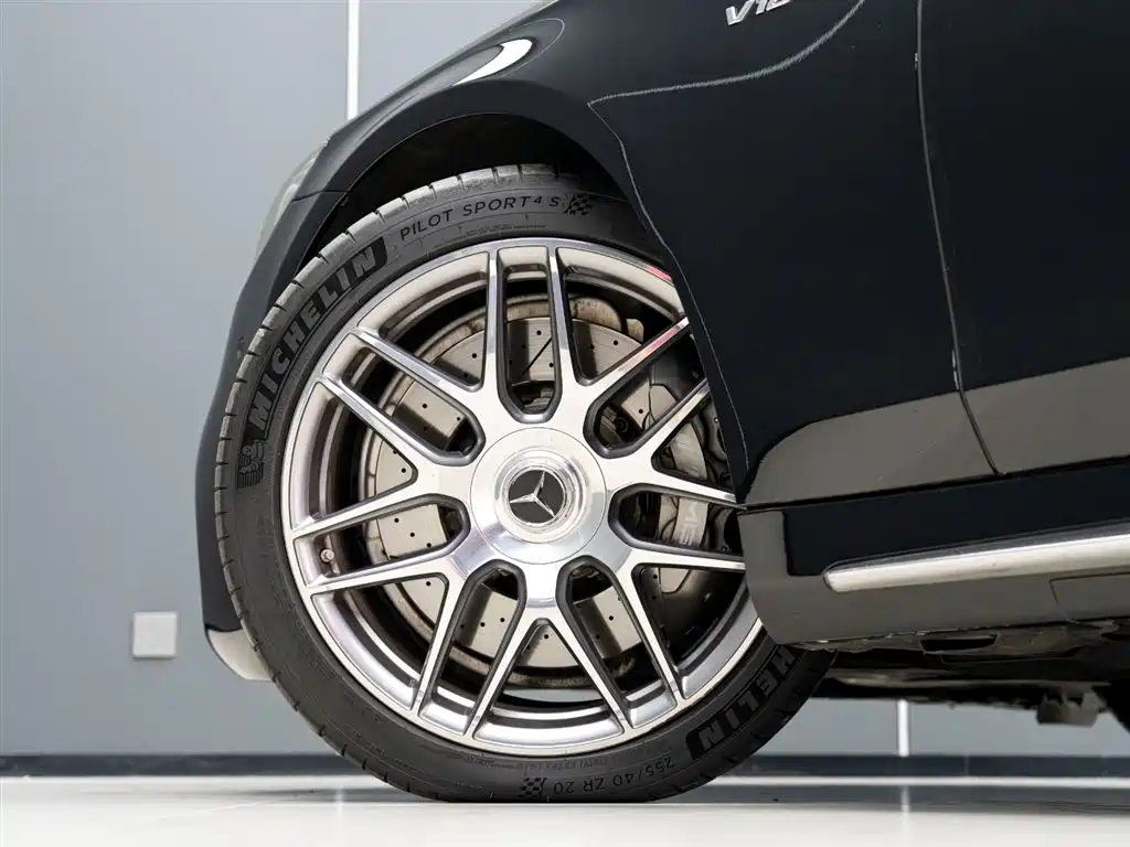 MERCEDES-BENZ S CLASS AMG