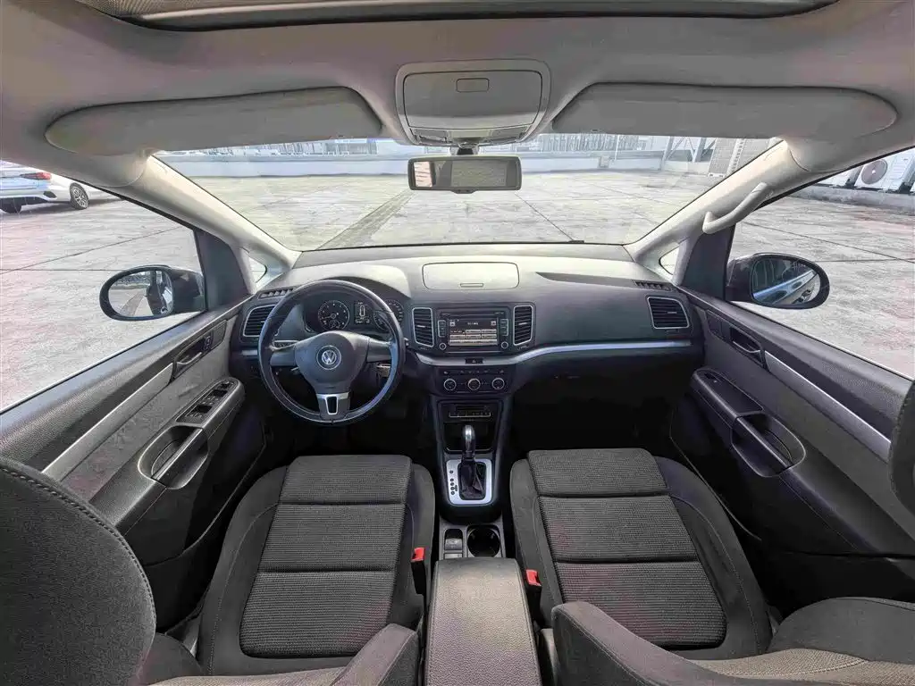 Volkswagen Sharan — миниатюра 9