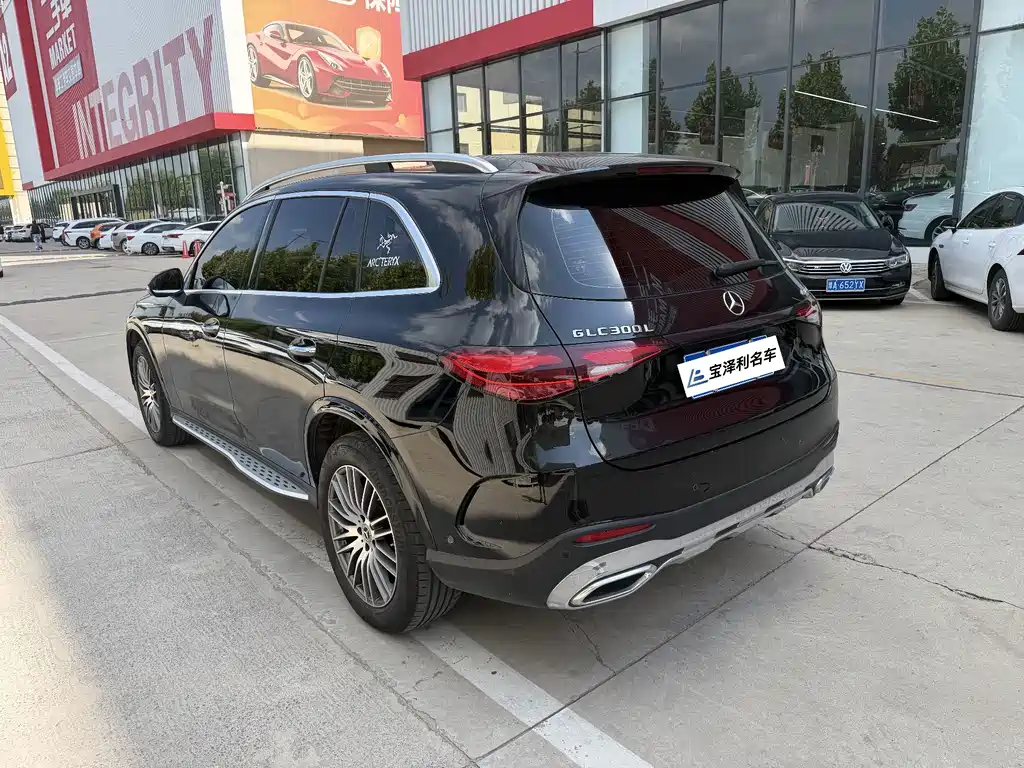 Mercedes-Benz GLC — миниатюра 7