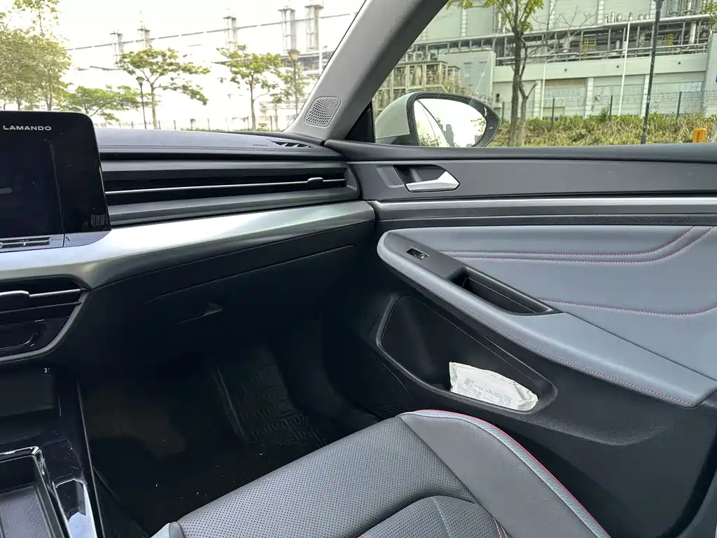 Volkswagen Lamando — миниатюра 13