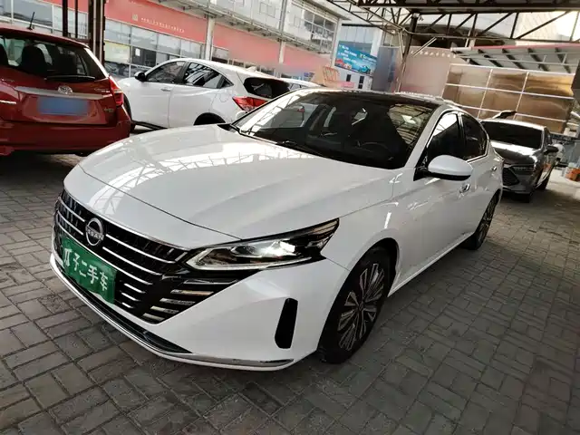 NISSAN TEANA