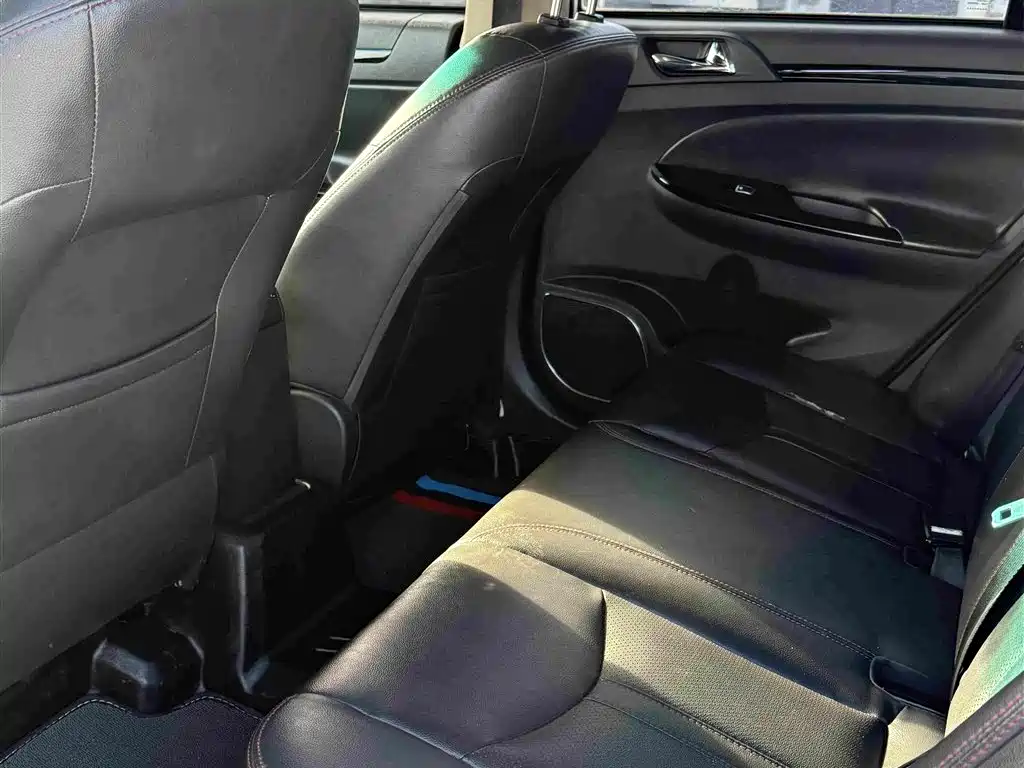 BYD e5 — миниатюра 9