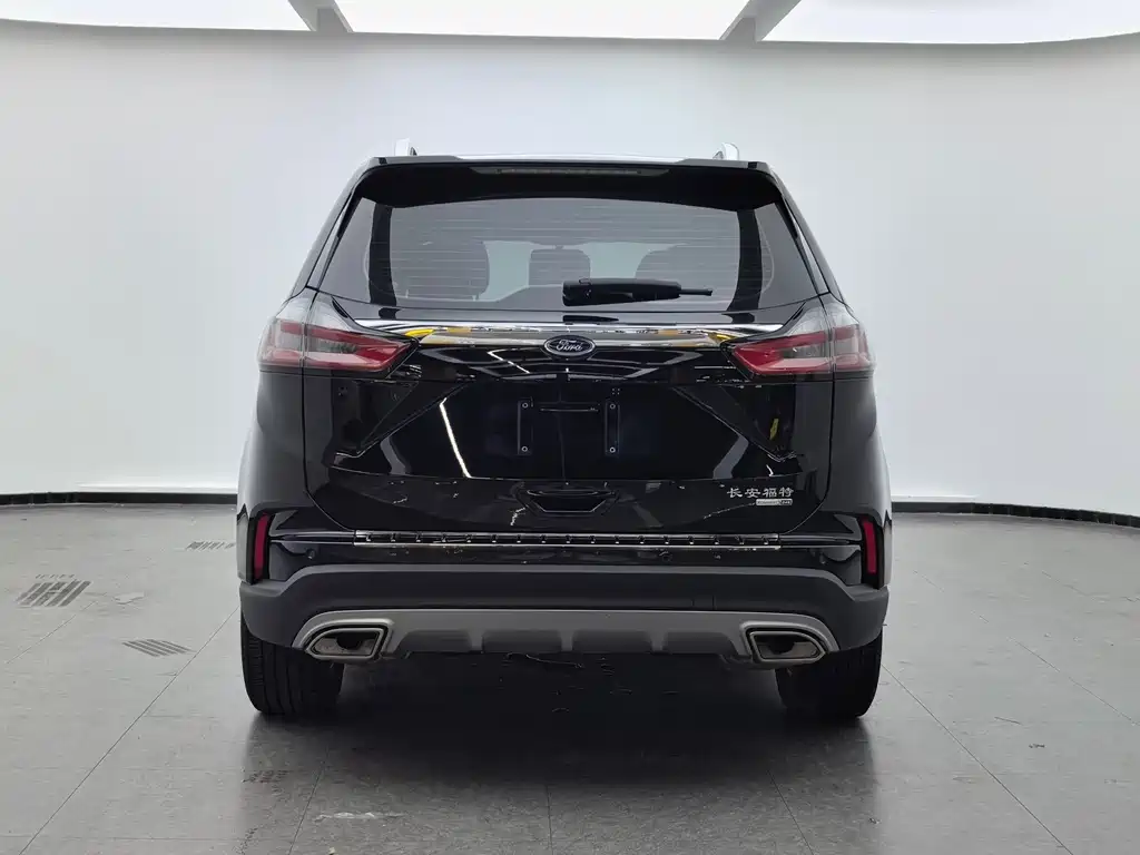 Ford Edge — миниатюра 5