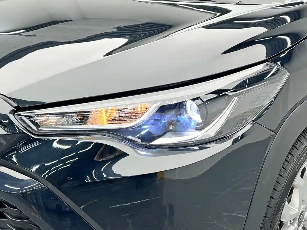 Toyota Frontlander — миниатюра 9