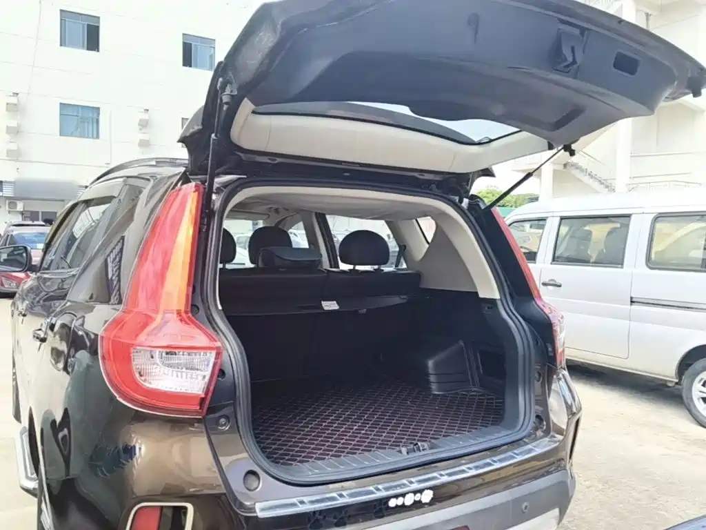 Geely Vision X6 — миниатюра 19