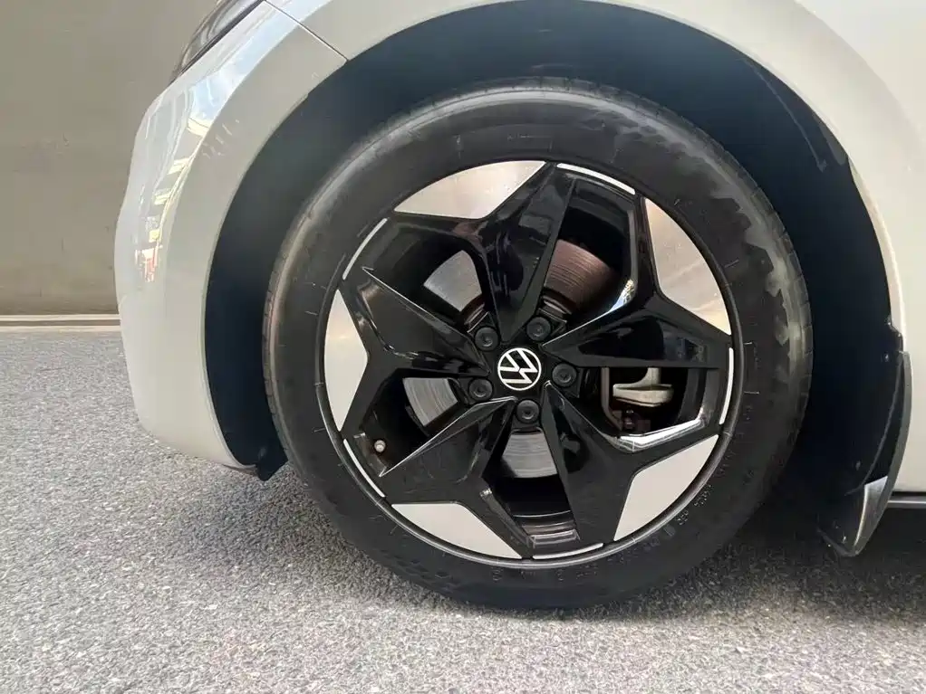 Volkswagen ID.3 — миниатюра 6