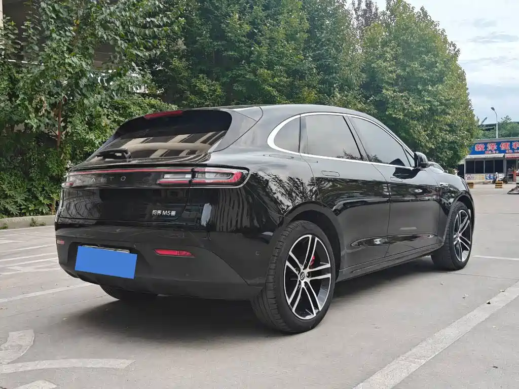 AITO Wenjie AITO M5 — миниатюра 3