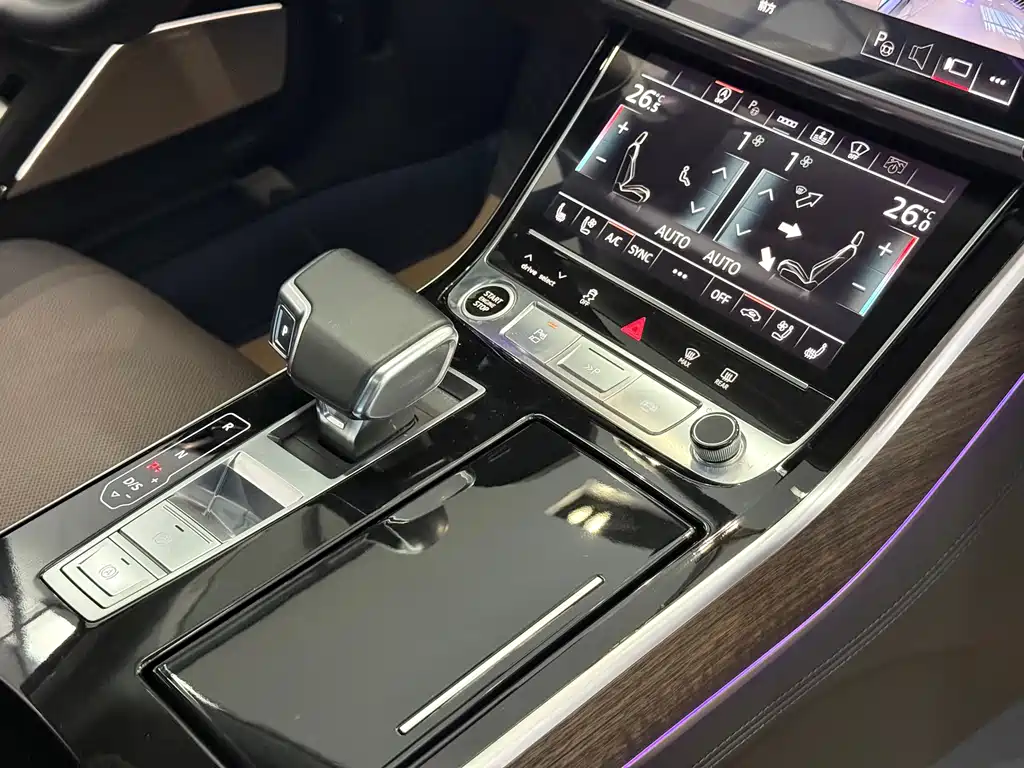 Audi A8 2021 A8L 55 TFSI quattro Luxury
