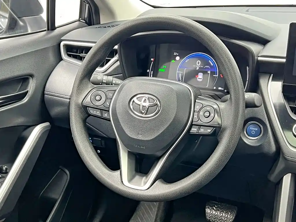 Toyota Frontlander — миниатюра 20