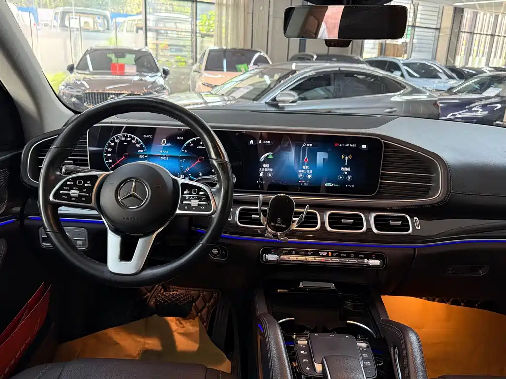 Mercedes-Benz GLE (Import) — миниатюра 12